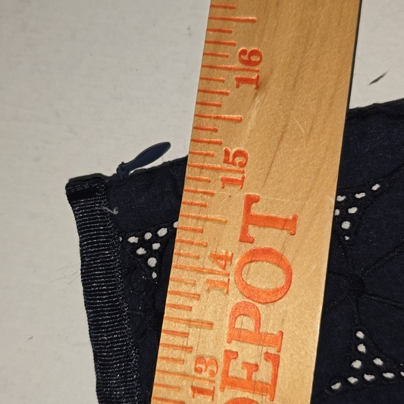 J.Crew Navy Eyelet Floral Lace A-Line Skirt Side Zip Womens Size 4 - Picture 8 of 9